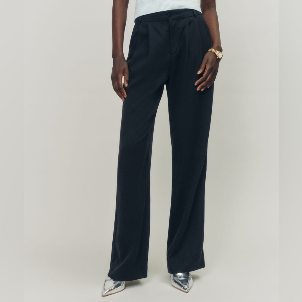SOLD - NWT REFORMATION mid-rise mason black pant size 4 - Picture 1 of 12